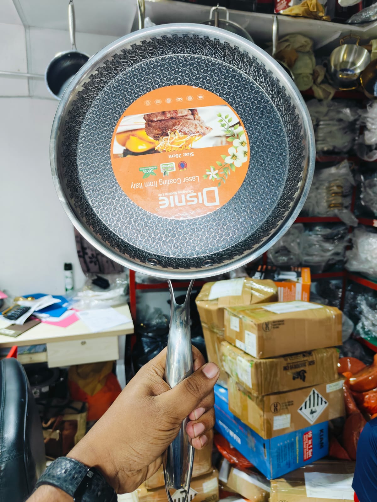 30cm Multi-purpose useable Premium Honeycomb Tawa (Disney Italy)